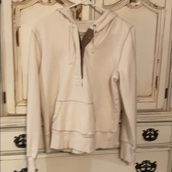 Aeropostale Sweaters - AEROPOSTAL CREAM 1/4 BUTTON UP HH5